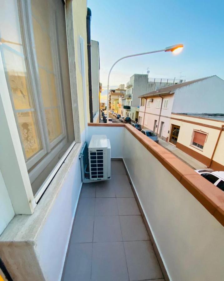 Lovely Sardinia Apartment Porto Torres Exterior photo